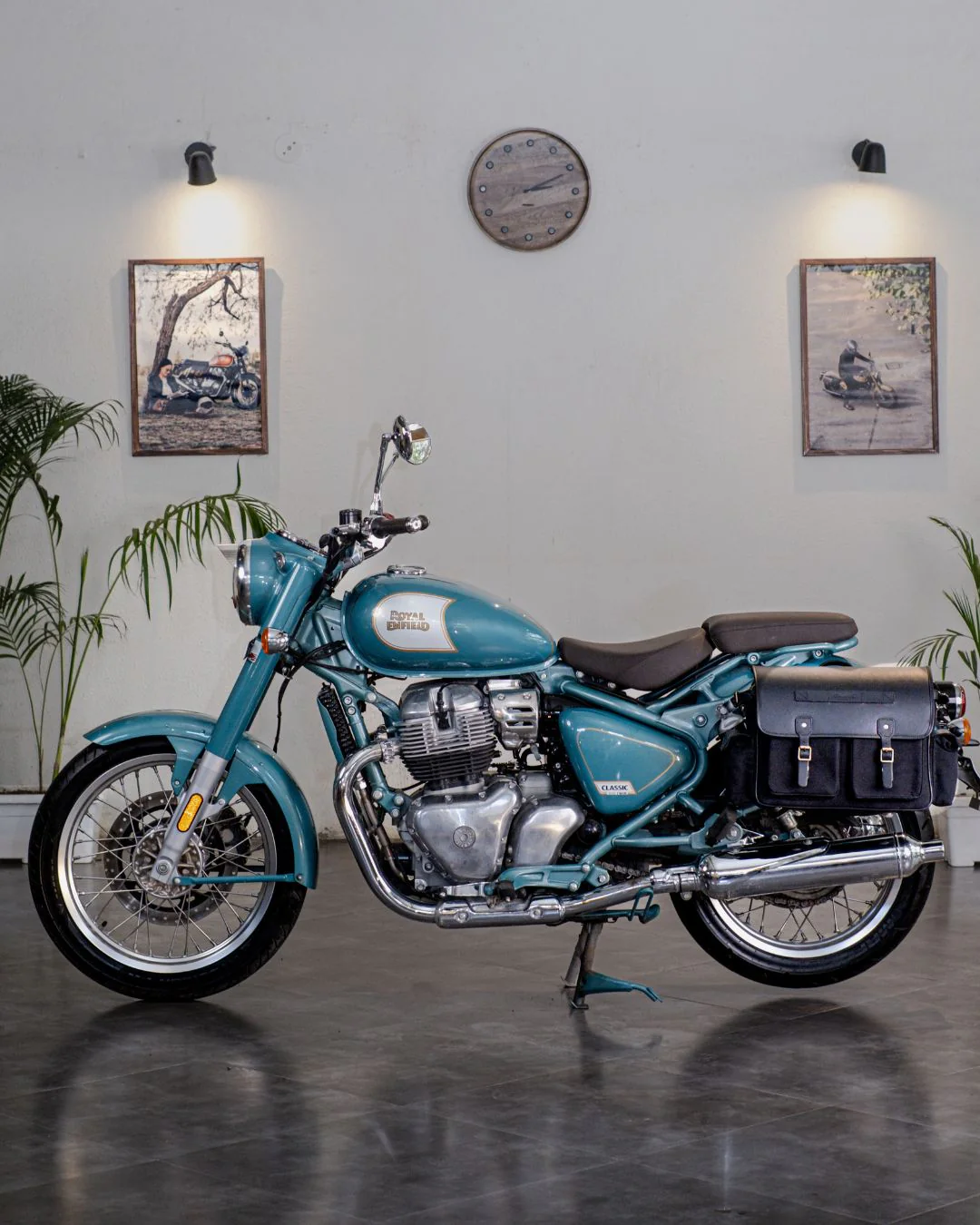 expedition saddlebag for classic 650 - Image 38