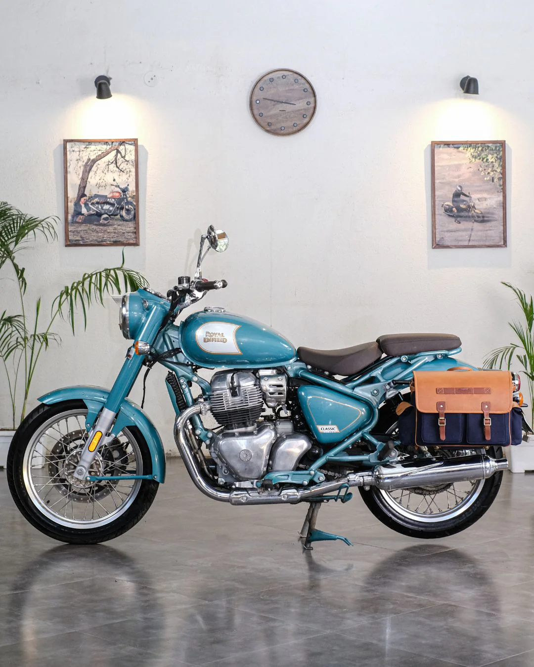 expedition saddlebag for classic 650 - Image 57
