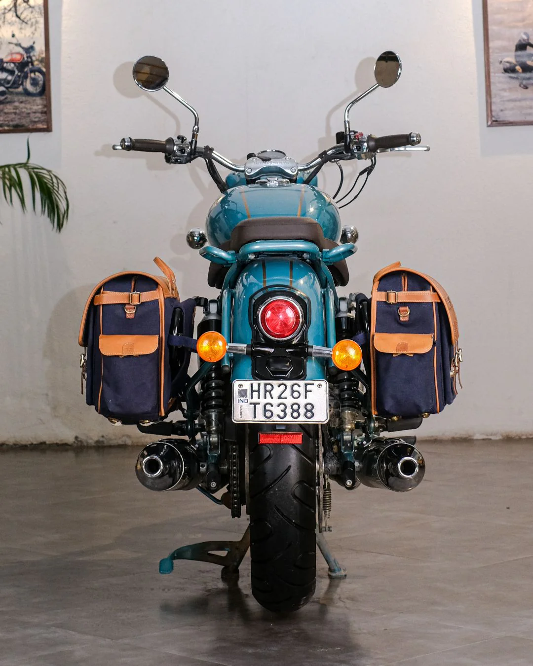 expedition saddlebag for classic 650 - Image 70