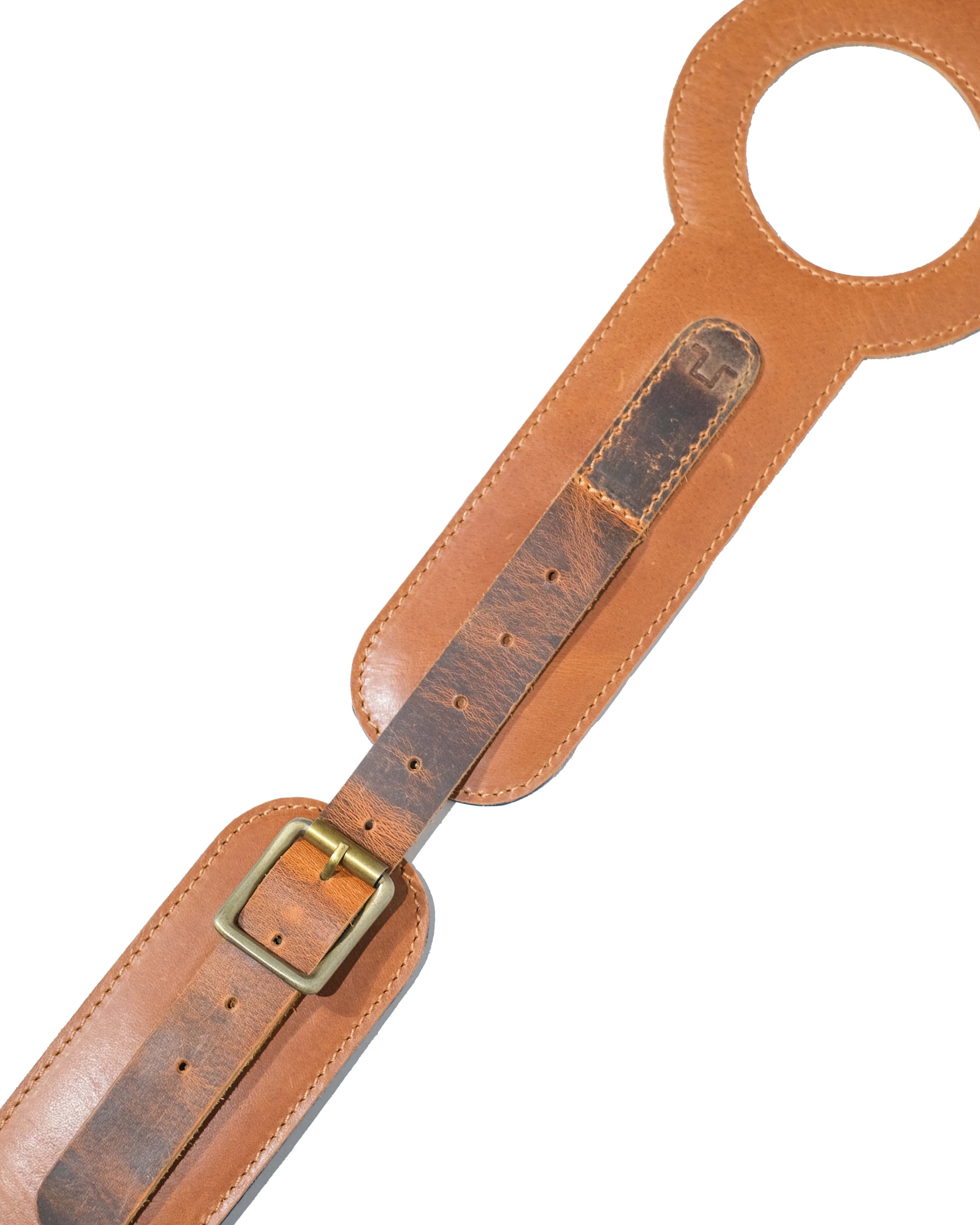 interceptor/gt/bear 650: moto exclusive tank strap - Image 26