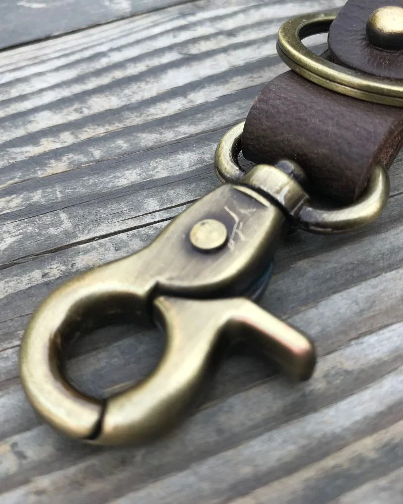 key fob with antique gold - Image 18