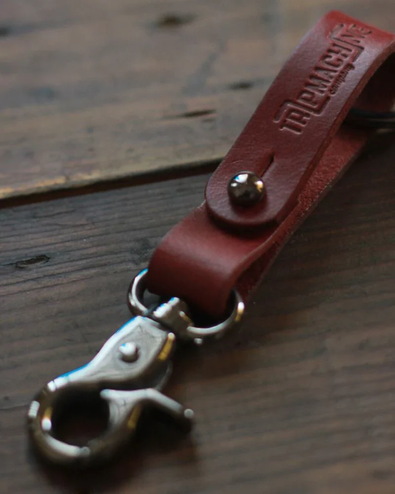 key fob with metallic black - Image 13