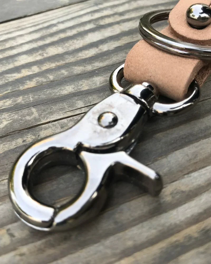 key fob with metallic black - Image 24