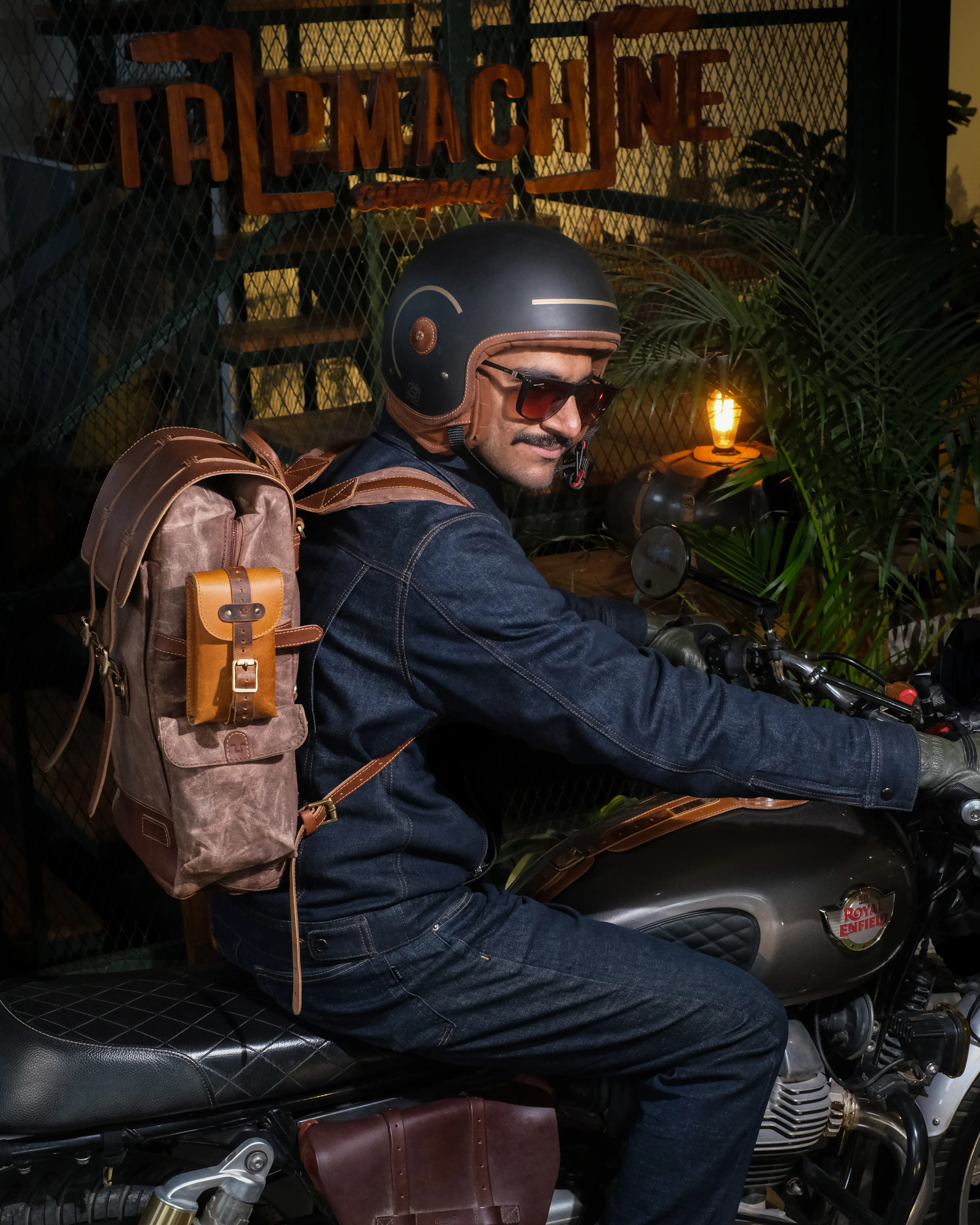 moto exclusive utility pouch - Image 14