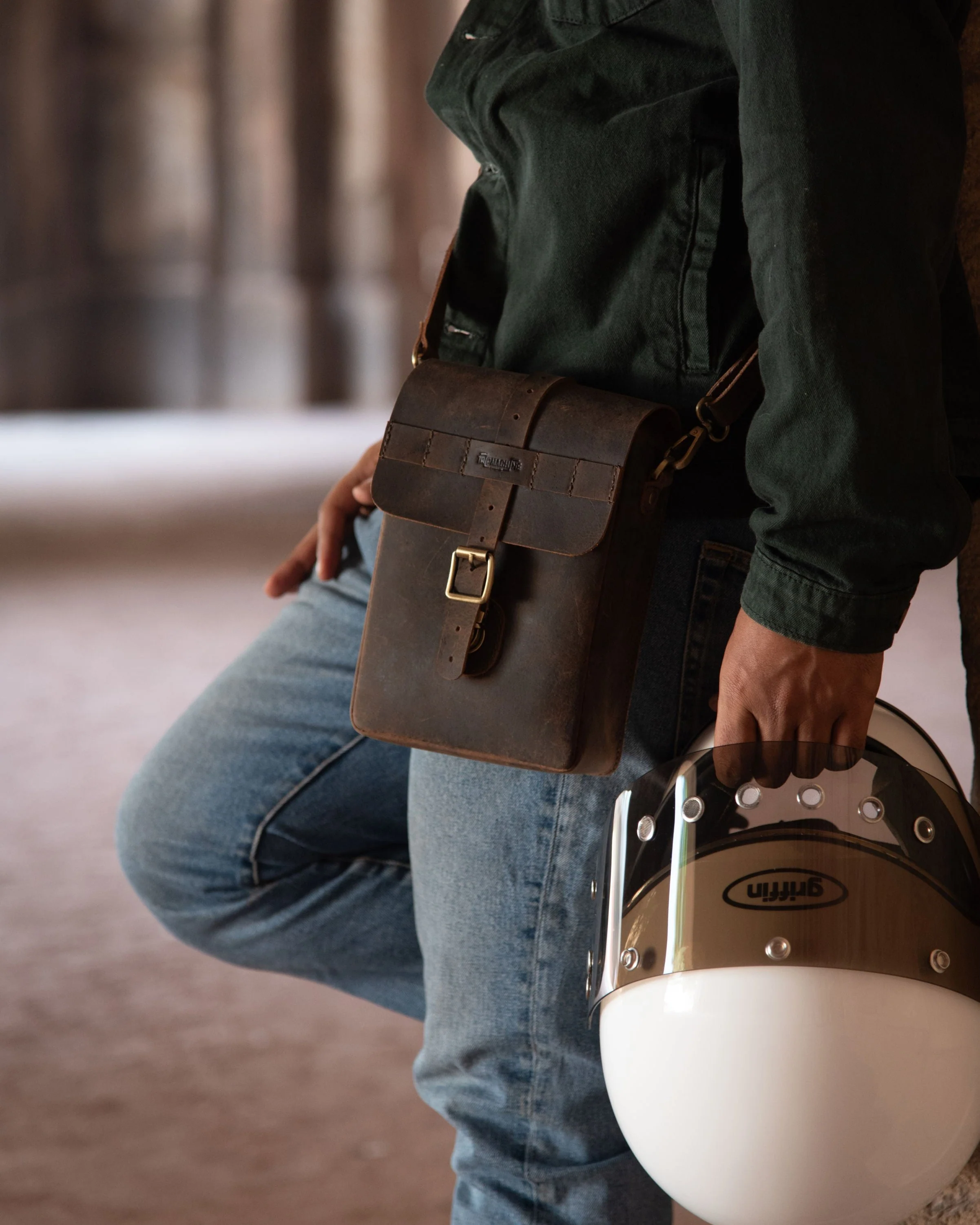 moto sling bag - Image 32