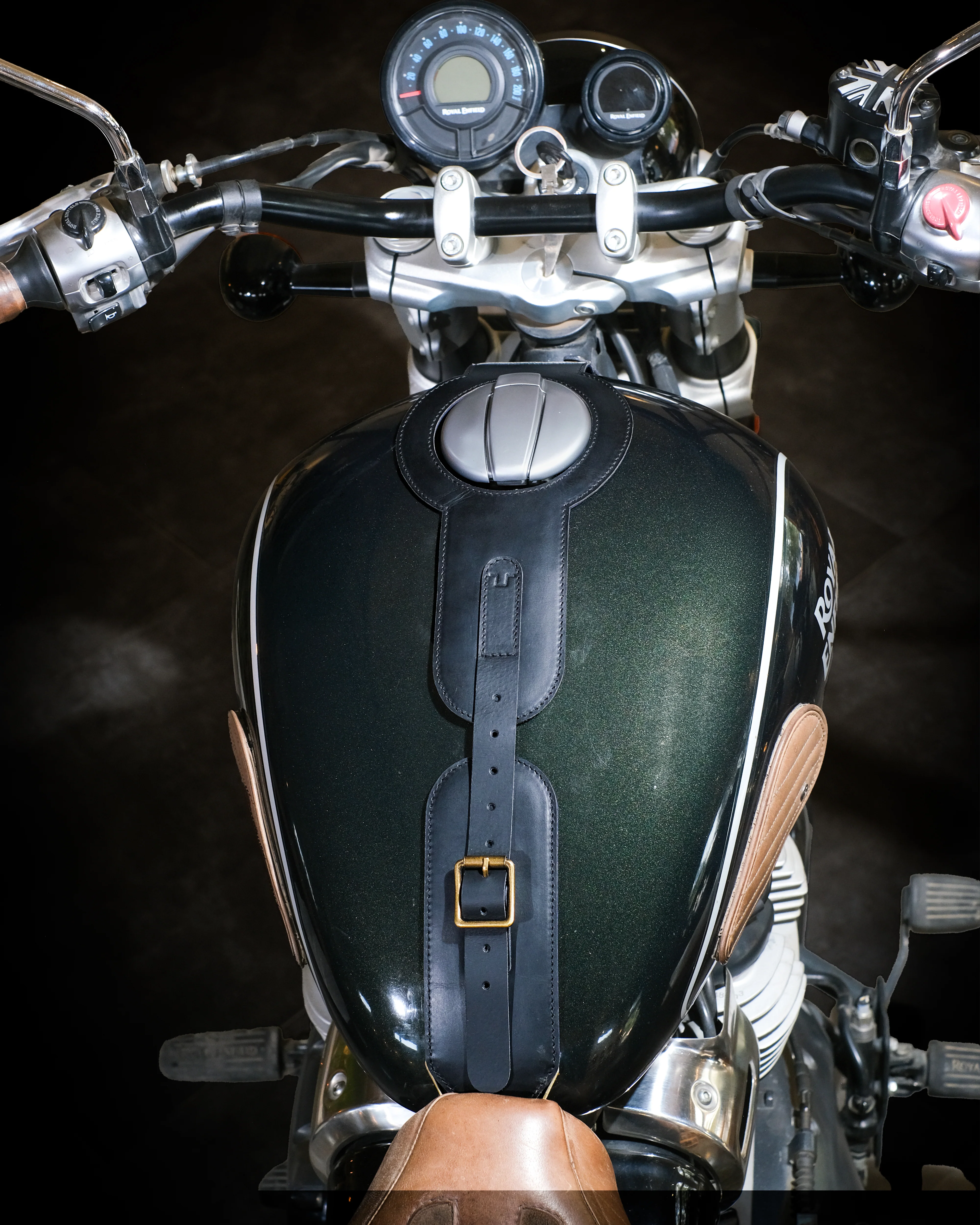 super meteor/shotgun/classic 650: moto exclusive tank strap - Image 11