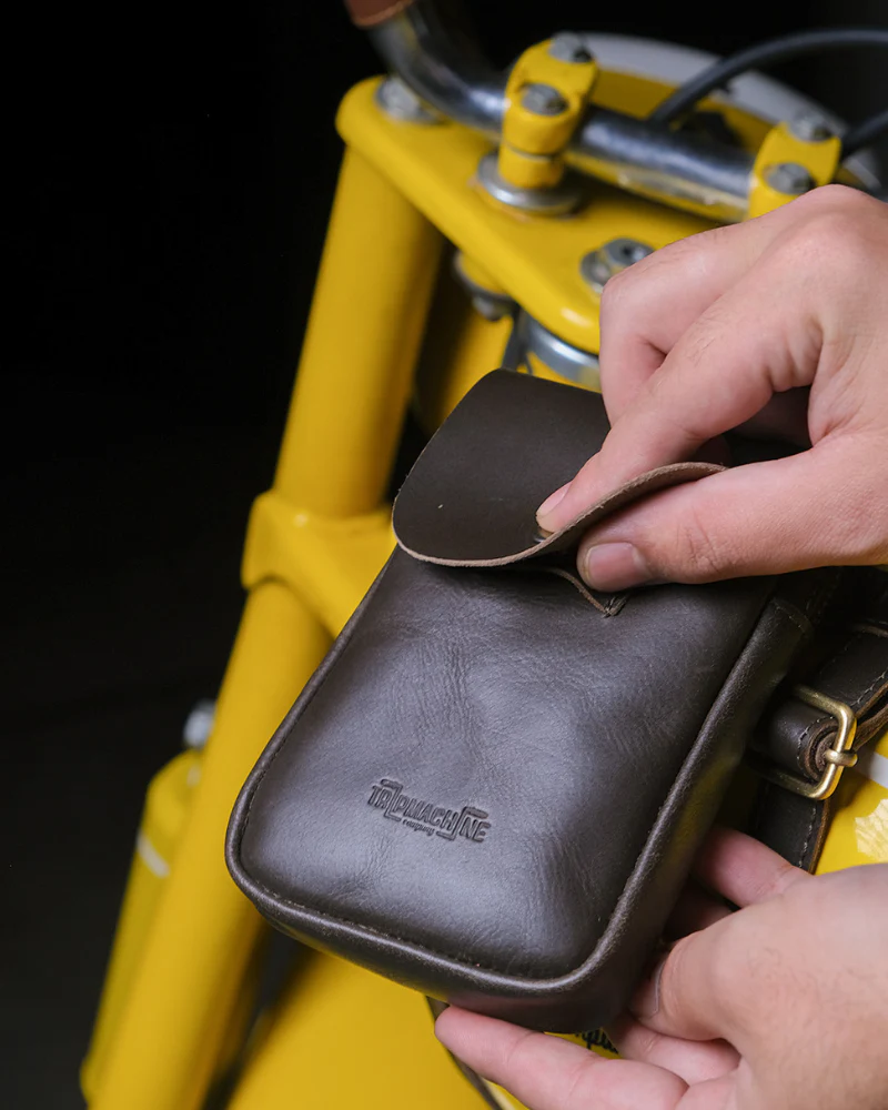 tank strap center fuel inlet - Image 47