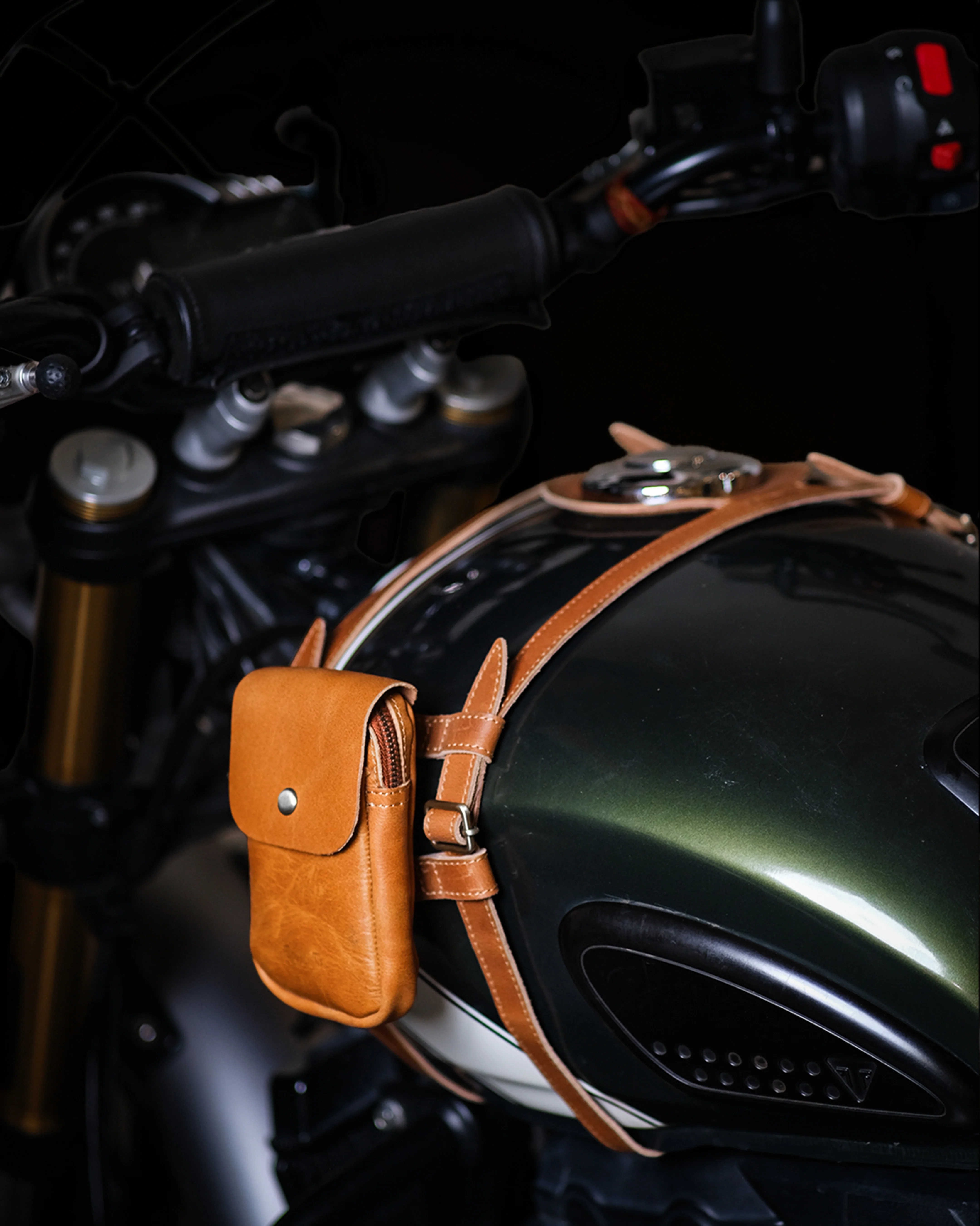 tank strap crafted to fit triumph 400 - Image 11