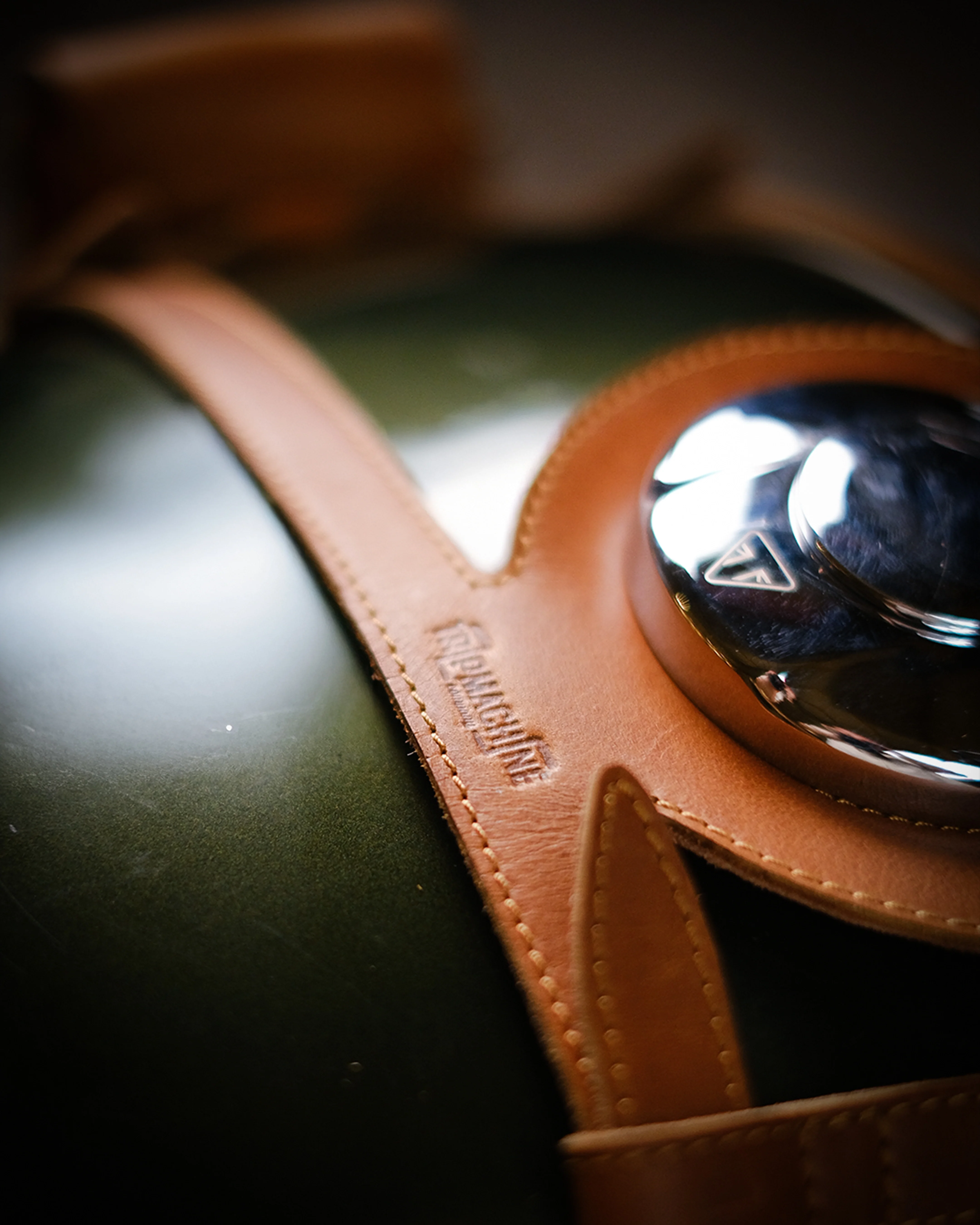 tank strap crafted to fit triumph 400 - Image 12