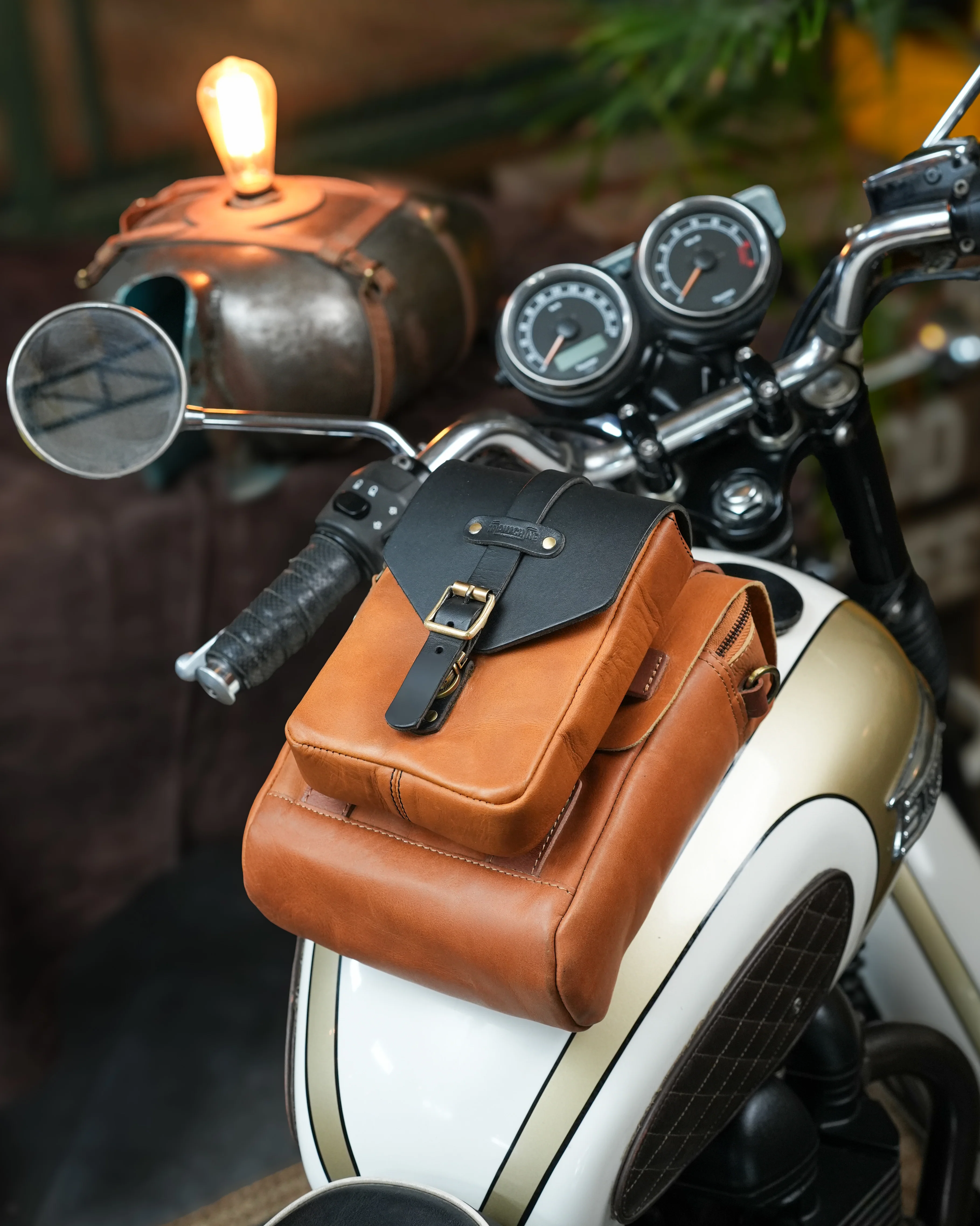 tank and tail bag - Image 57