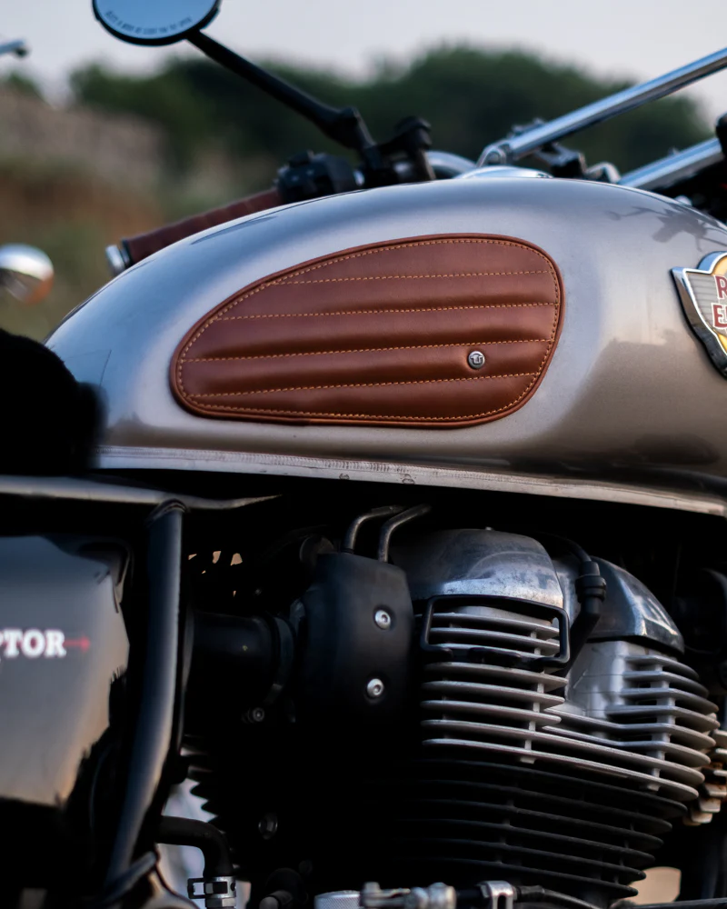 tank pads leather classic stripes - Image 19