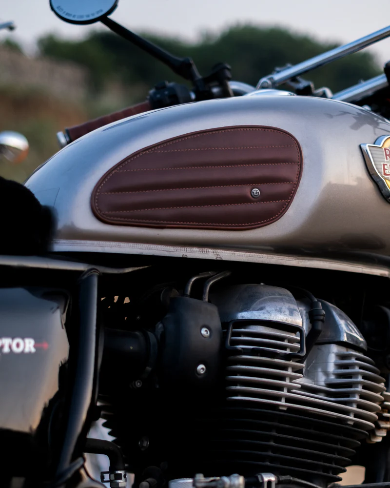 tank pads leather classic stripes - Image 24