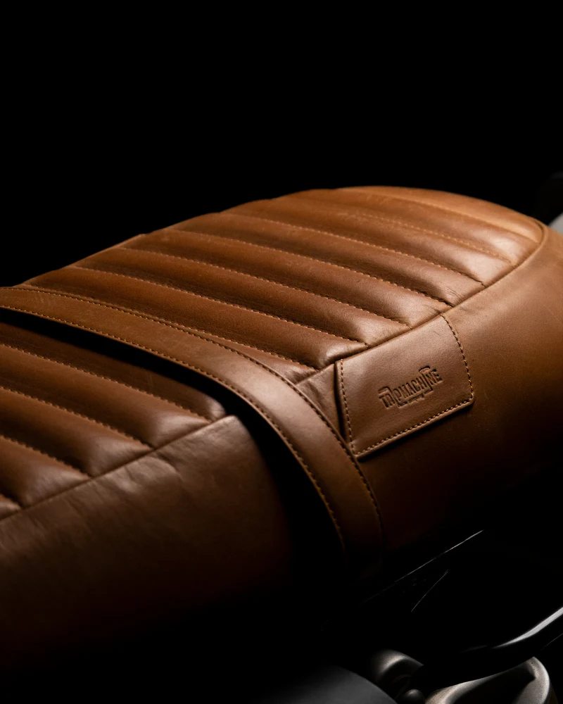 touring leather seat crafted to fit royal enfield interceptor 650 / gt 650 - Image 16