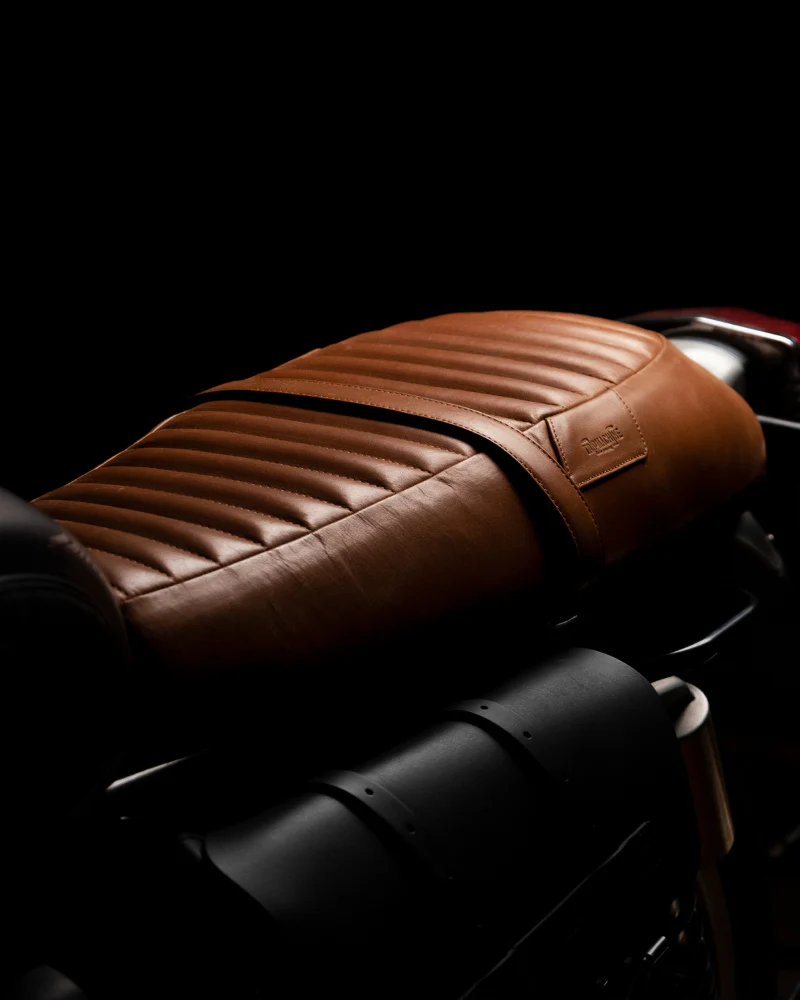 touring leather seat crafted to fit royal enfield interceptor 650 / gt 650 - Image 18