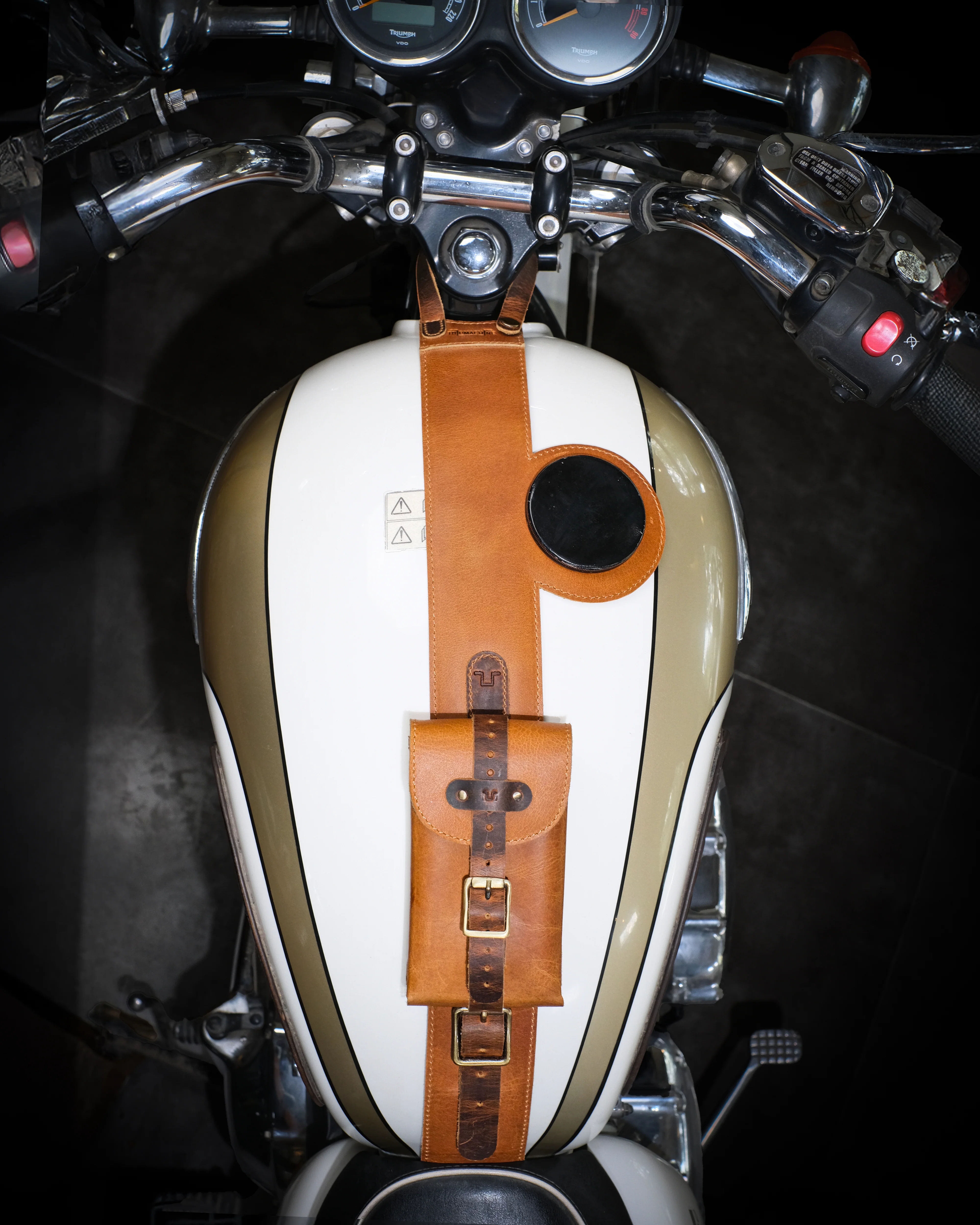 triumph: moto exclusive tank strap - Image 20