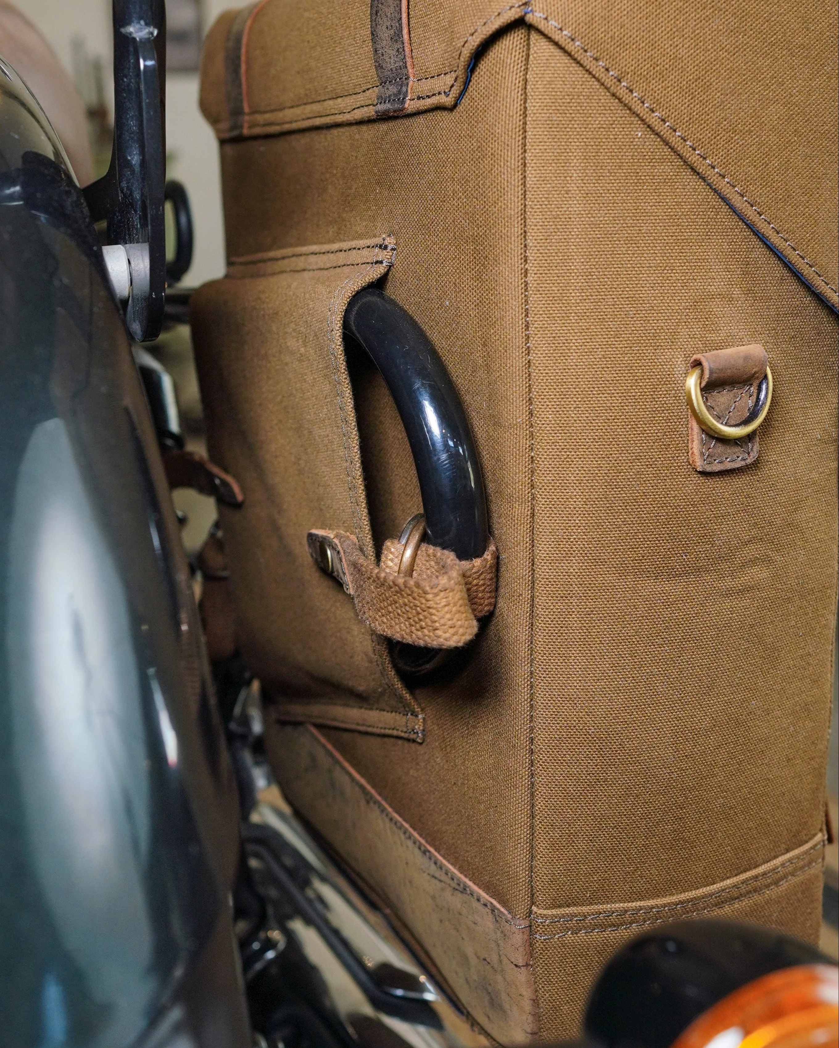 ventura saddlebag for Bonneville (2001-2016) - Image 7