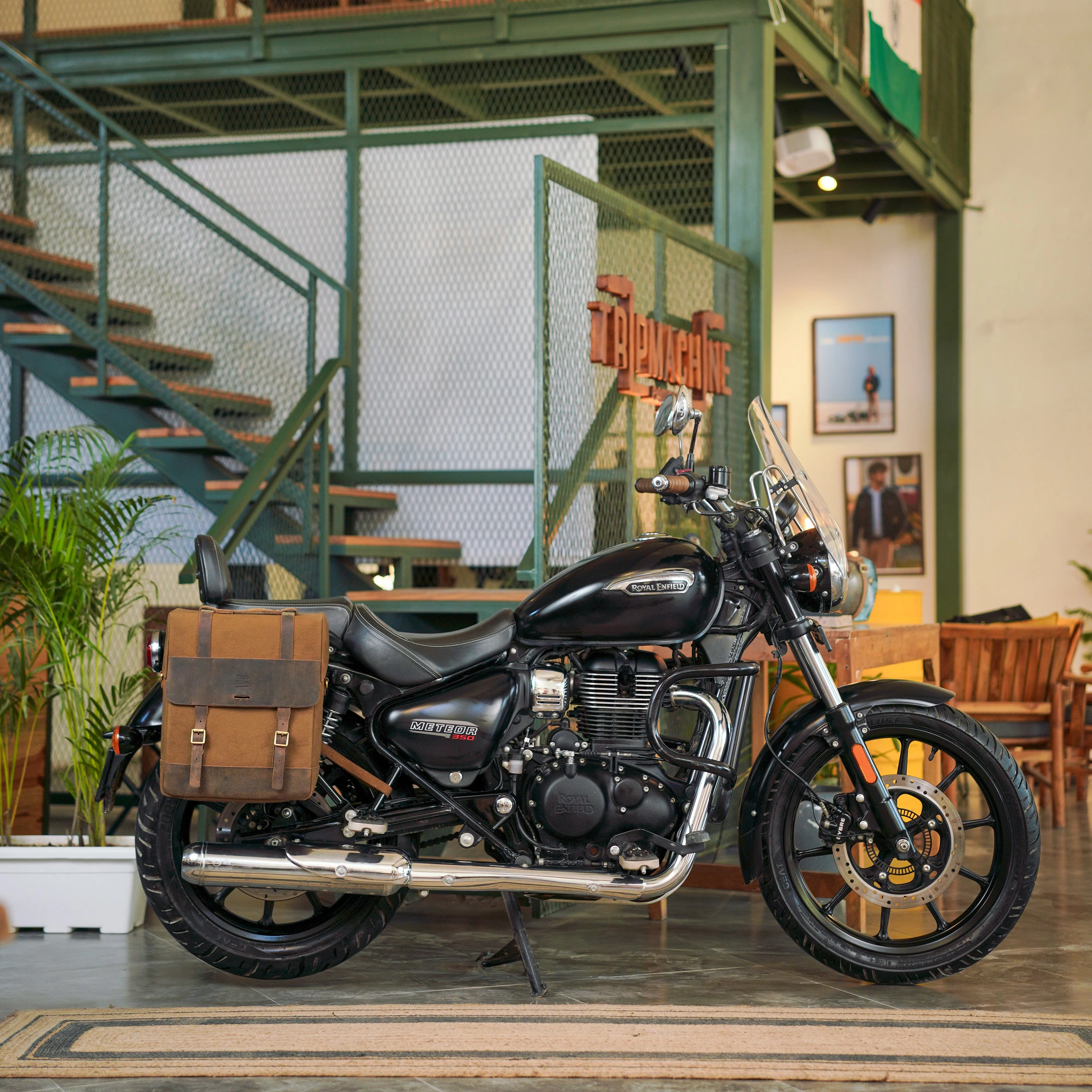 ventura saddlebag for Bonneville (2001-2016) - Image 9